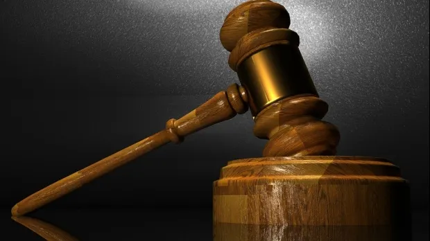  Doi dintre cei trei băieţi implicaţi în uciderea lui Mario Berinde au fost trimiși în judecată. Al treilea nu răspunde penal 