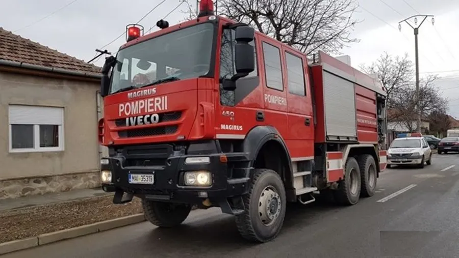 pompieri-incendiu