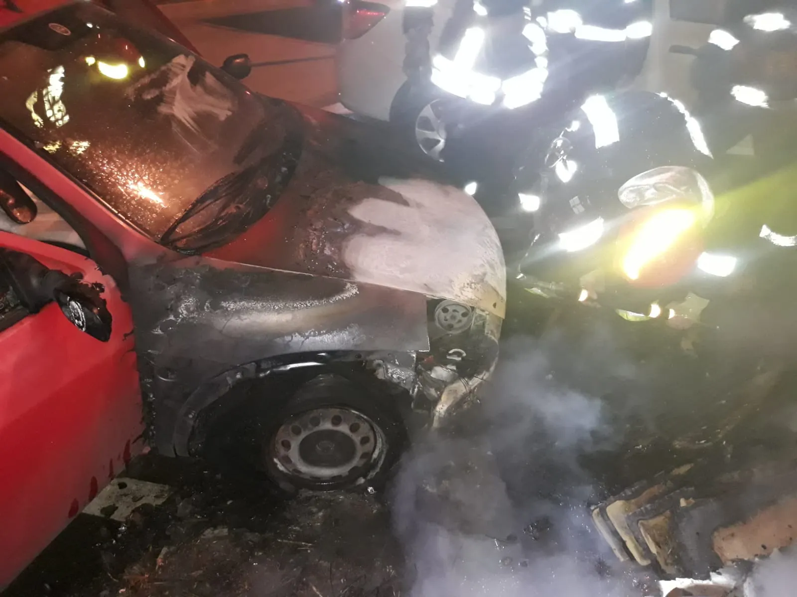 masini incendiu 4