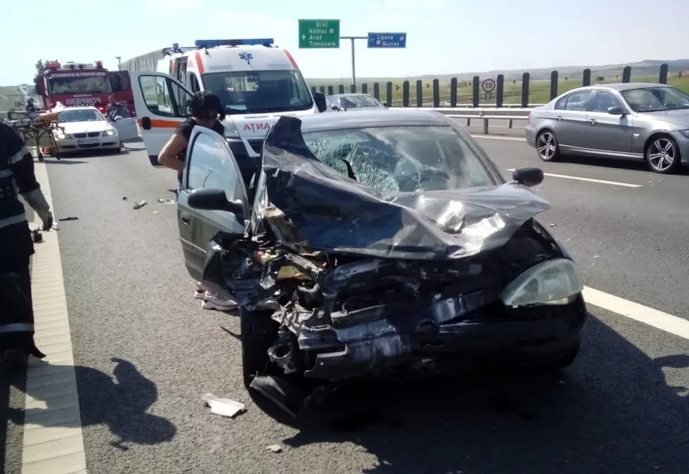 Accident în lanț pe autostradă. A intervenit elicopterul SMURD