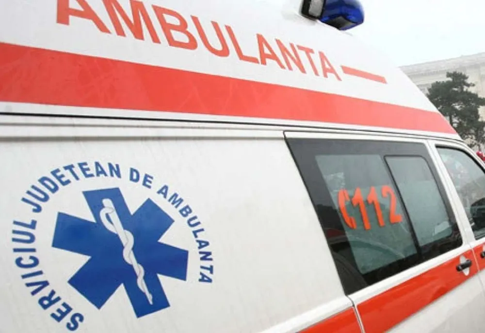 O gravidă infectată cu coronavirus a murit în timp ce era transportată de la Arad la Timișoara