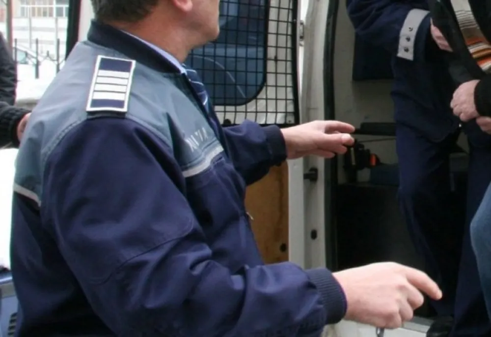 Tânăr din Borşa condamnat la închisoare pentru trafic de migranţi