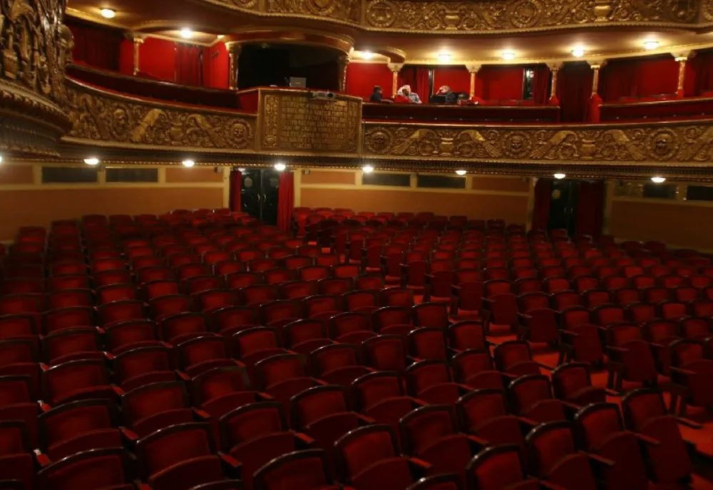 Teatrul Naţional Timişoara a primit Ordinul Meritul Cultural în grad de comandor din partea preşedintelui României