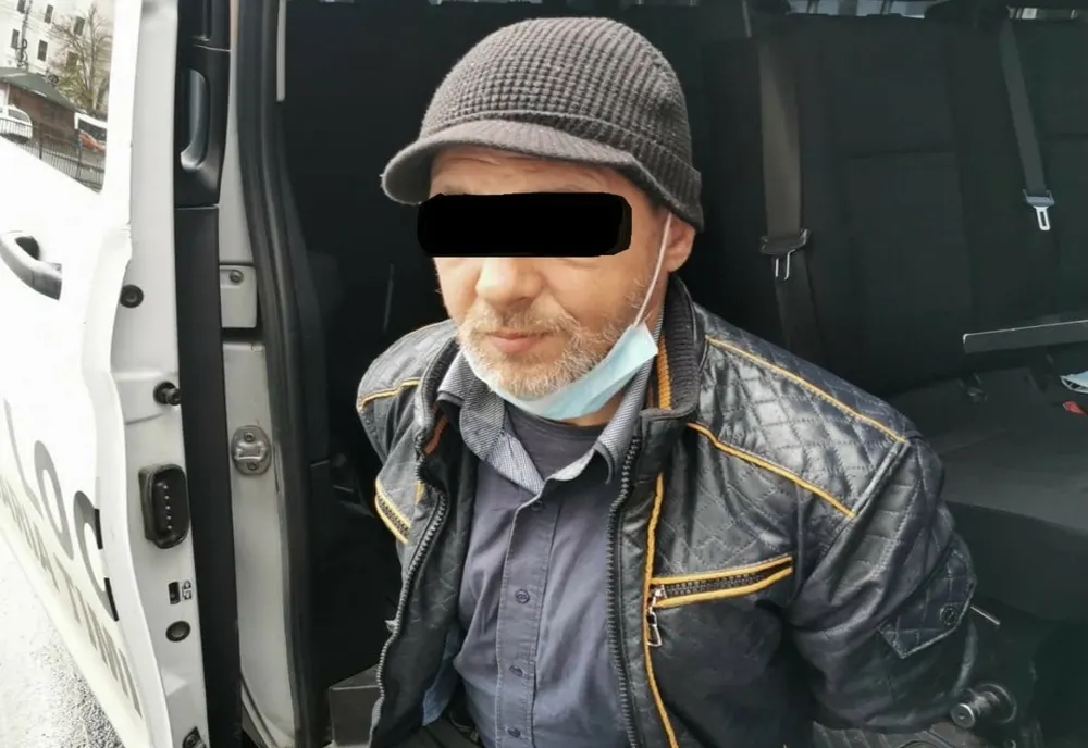 Hoț recidivist, prins în flagrant