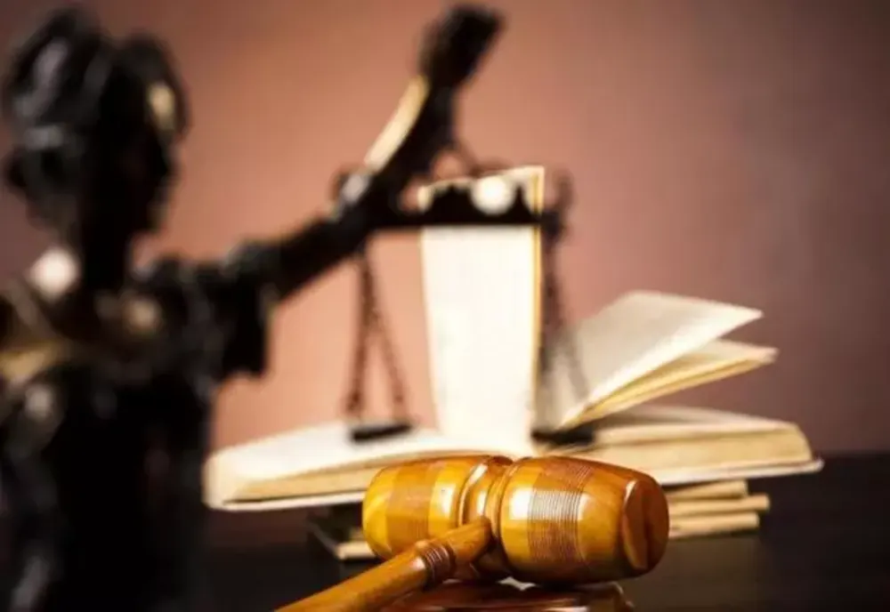 INSPECȚIA JUDICIARĂ ANALIZEAZĂ PLÂNGEREA ÎMPOTRIVA JUDECĂTORULUI DE LA PLOIEȘTI CARE S-A PRONUNȚAT PENTRU RELUAREA TURULUI 2