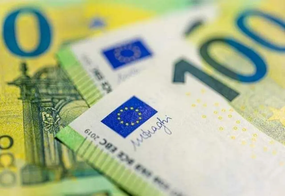 ROMÂNIA VA PRIMI BANI EUROPENI PENTRU APĂRARE