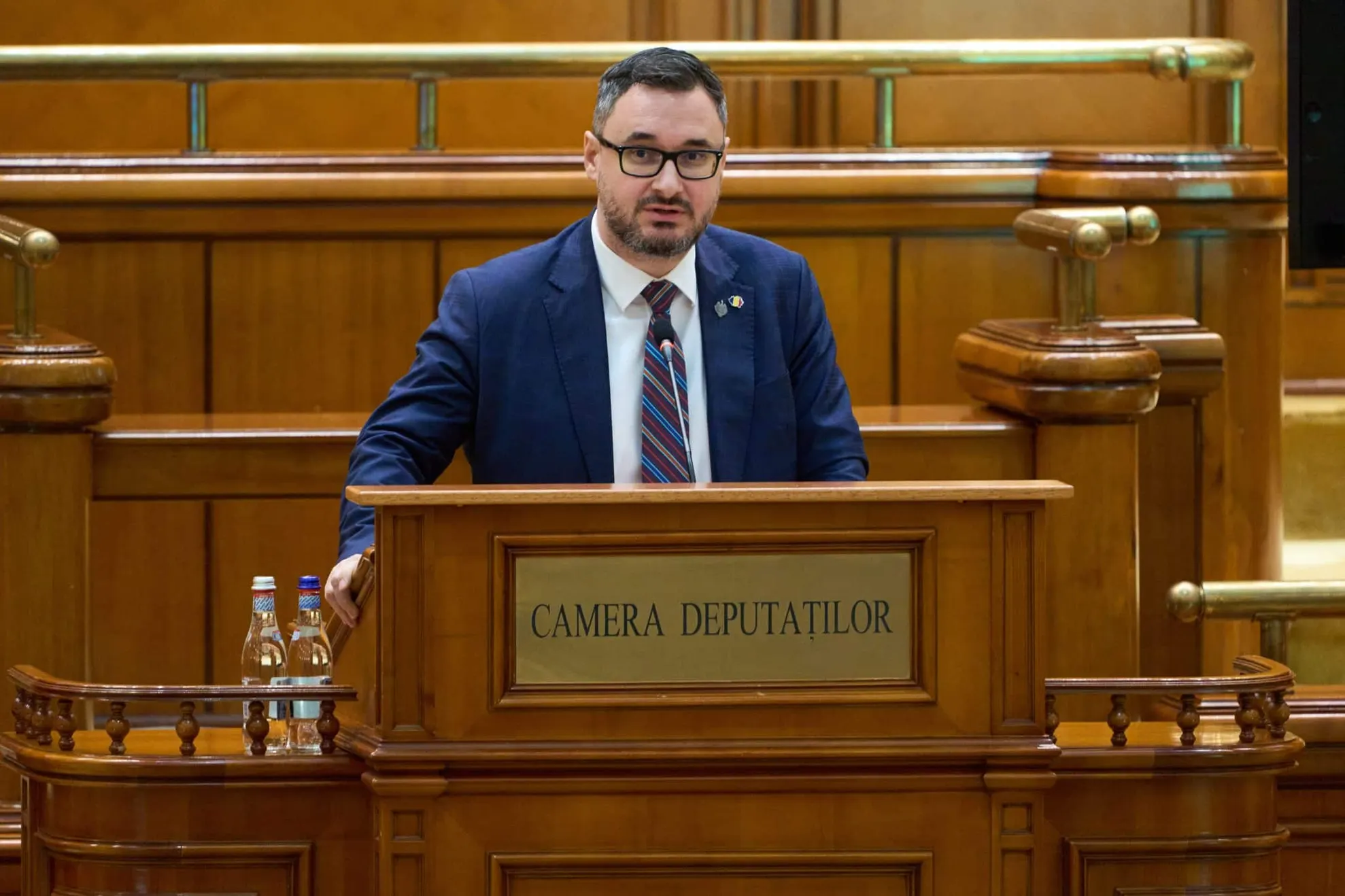 deputat-AUR-Dan-Tanasa-USR-STALINISM-ROMANIA