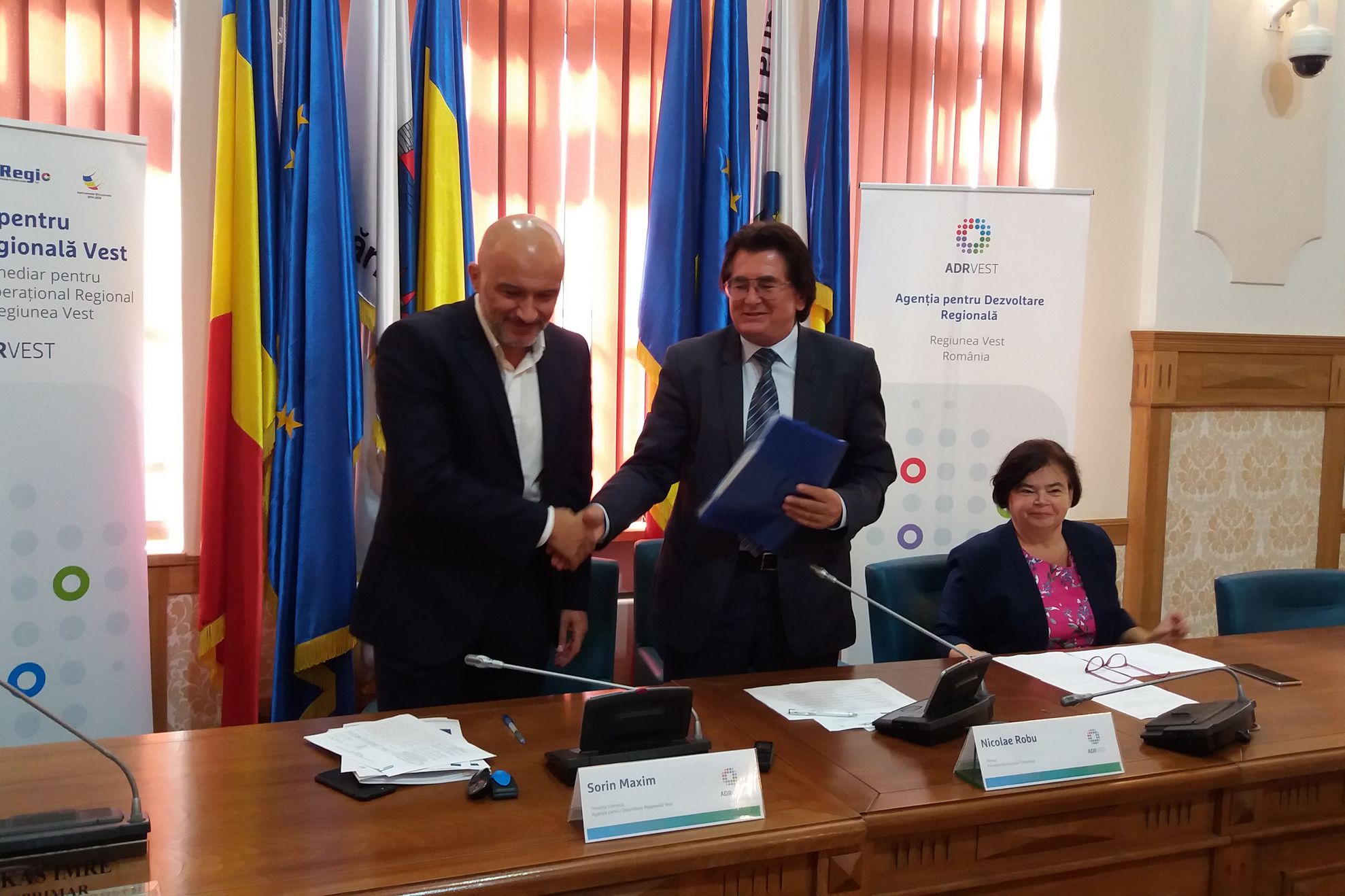 Robu-Maxim-anvelopare-blocuri (18)