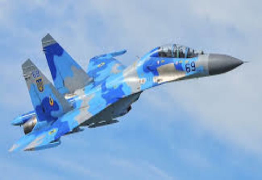 Liceenii din Arad și Timișoara, invitați să urmeze o carieră în cadrul Forțelor Aeriene