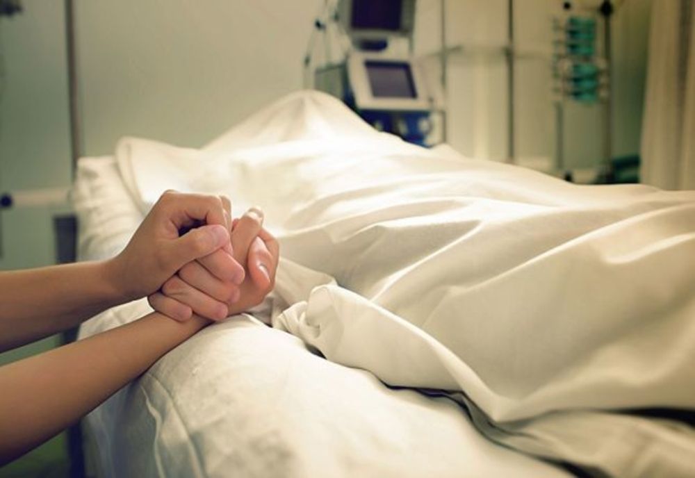 Trei pacienți care ar putea avea gripă, internați la Timișoara