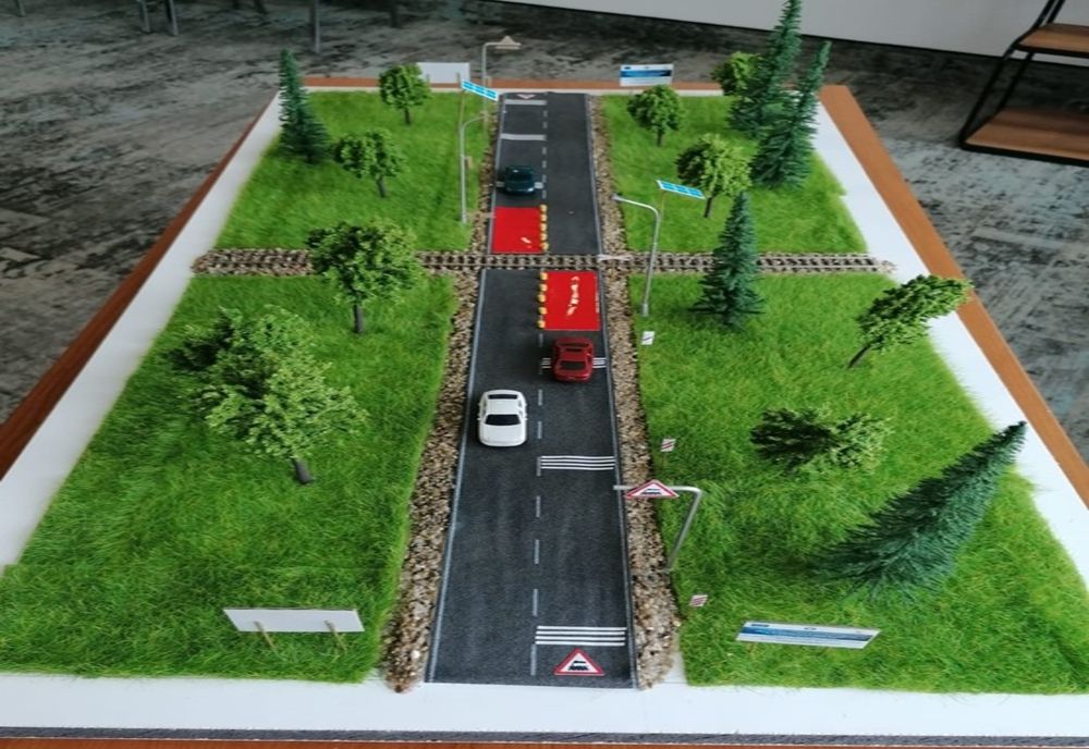 Reparații importante pe șoselele din vestul țării, la trecerile de nivel cu calea ferată