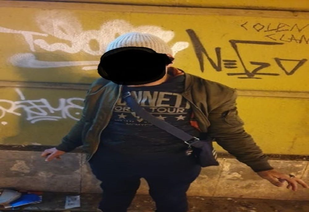 A lovit o polițistă și a fost condamnat pentru ultraj