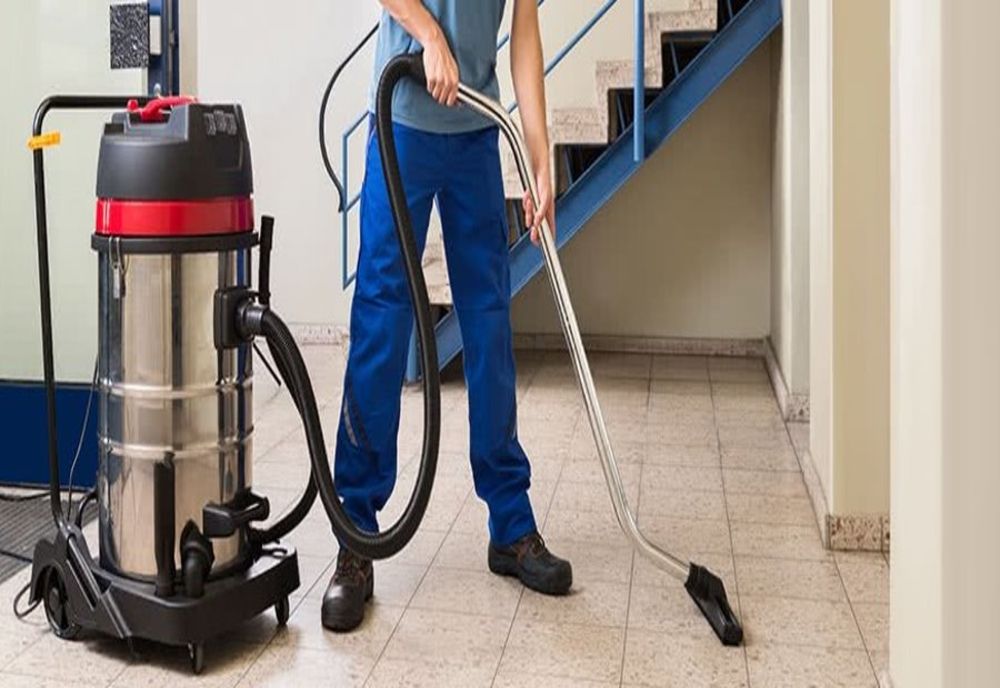 Dezinfectarea scărilor de bloc, obligatorie la Timișoara