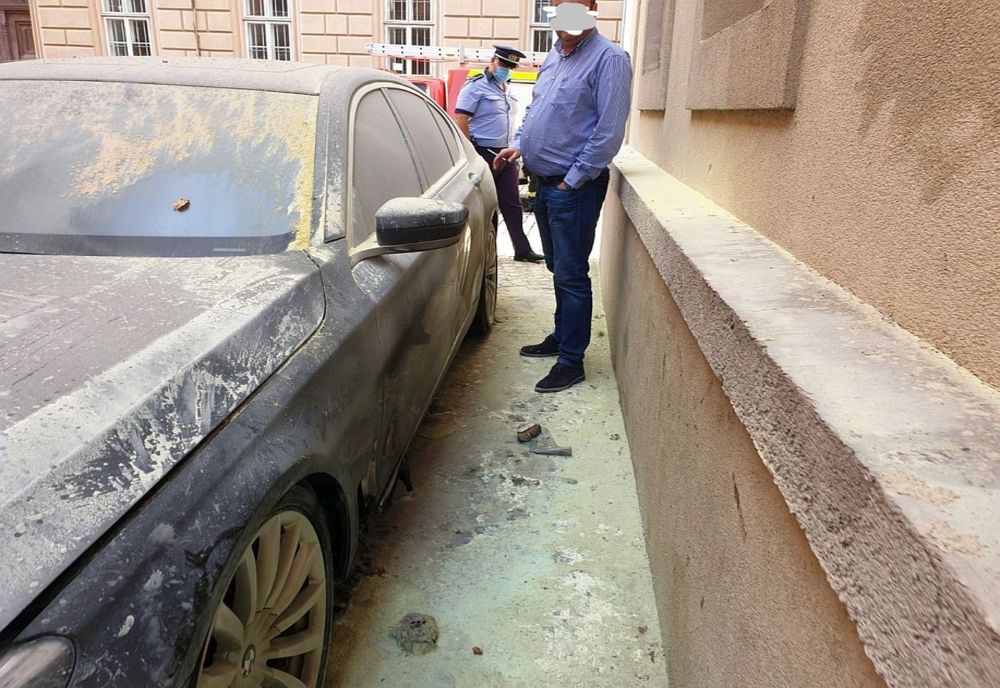 A fost prins omul care a incendiat mașina unui avocat, la Timișoara