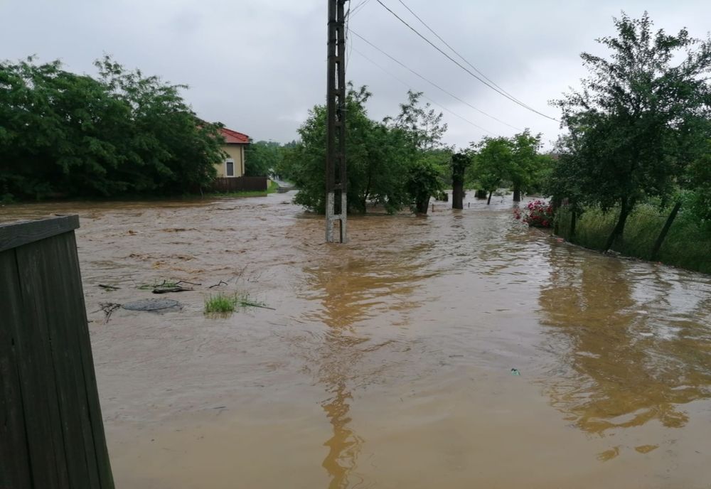 Avertizare cod roșu pe Bega