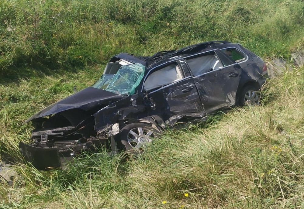 Patru oameni au fost răniți după un teribil accident care a avut loc pe centura Lugojului