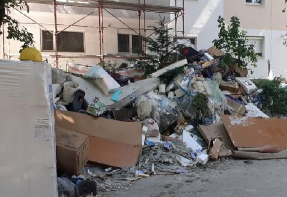 Greu cu deseurile mari la Timișoara: oamenii se plâng că nu au unde să le ducă, poliția dă amenzi