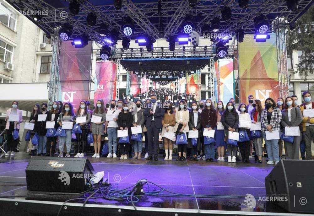 Universitatea de Vest Timişoara: A fost inaugurat noul Laborator de informatică