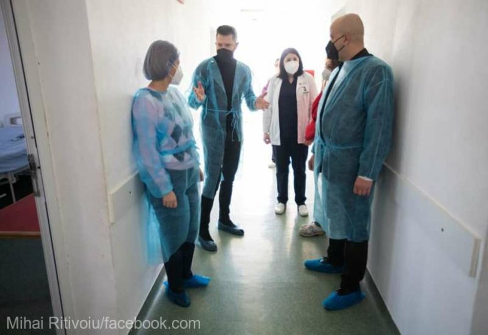 Prefectul a cerut DSP controale zilnice în spitale privind căldura şi apa caldă