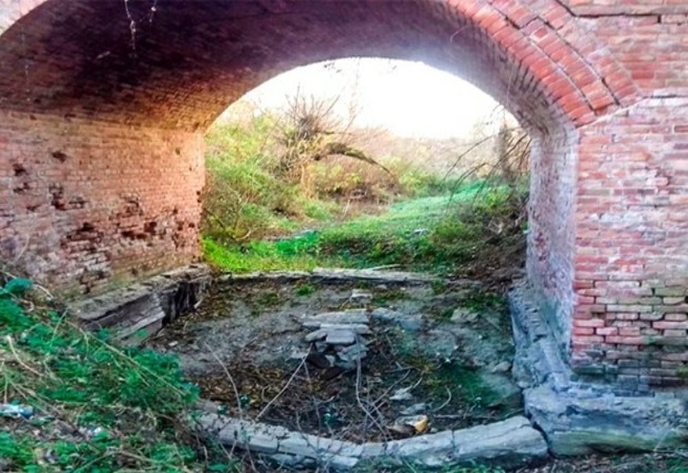 Pericol pe podul de la Tapia: circulație închisă, probleme la structura de rezistență