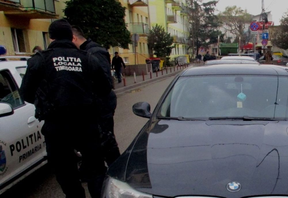 Aveți grijă la buzunare. Polițiștii avertizează: hoții sunt "la datorie"