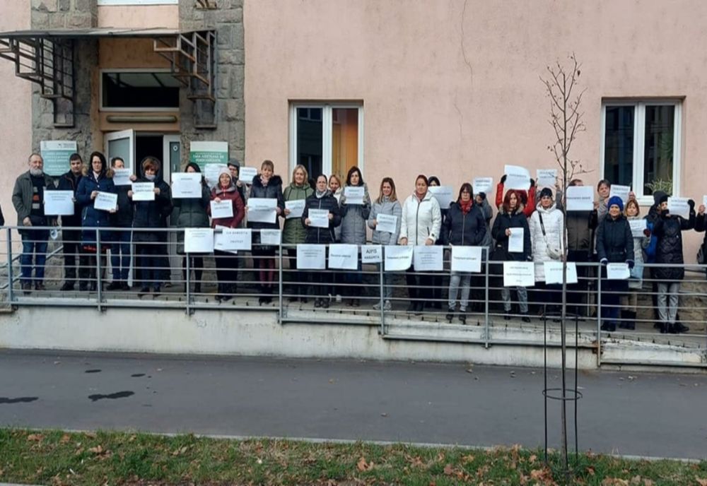 Casele de Pensii și alte instituții din subordinea Ministerului Muncii intră în grevă generală, de luni