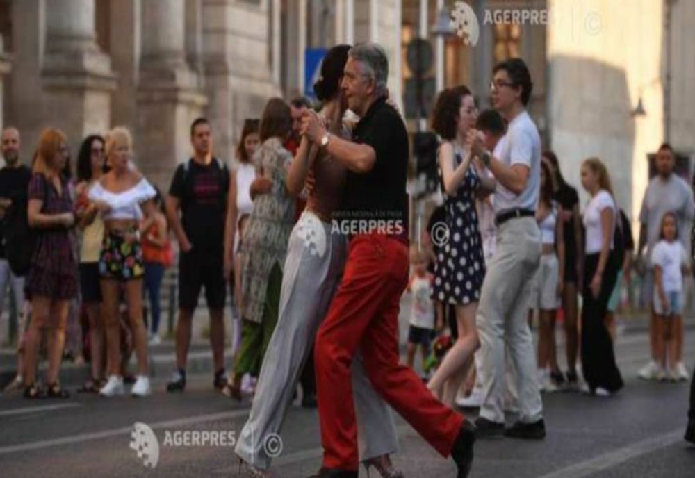 NOAPTEA DANSULUI - EDIȚIE DE PRIMĂVARĂ, DUMINICĂ, PE CALEA VICTORIEI