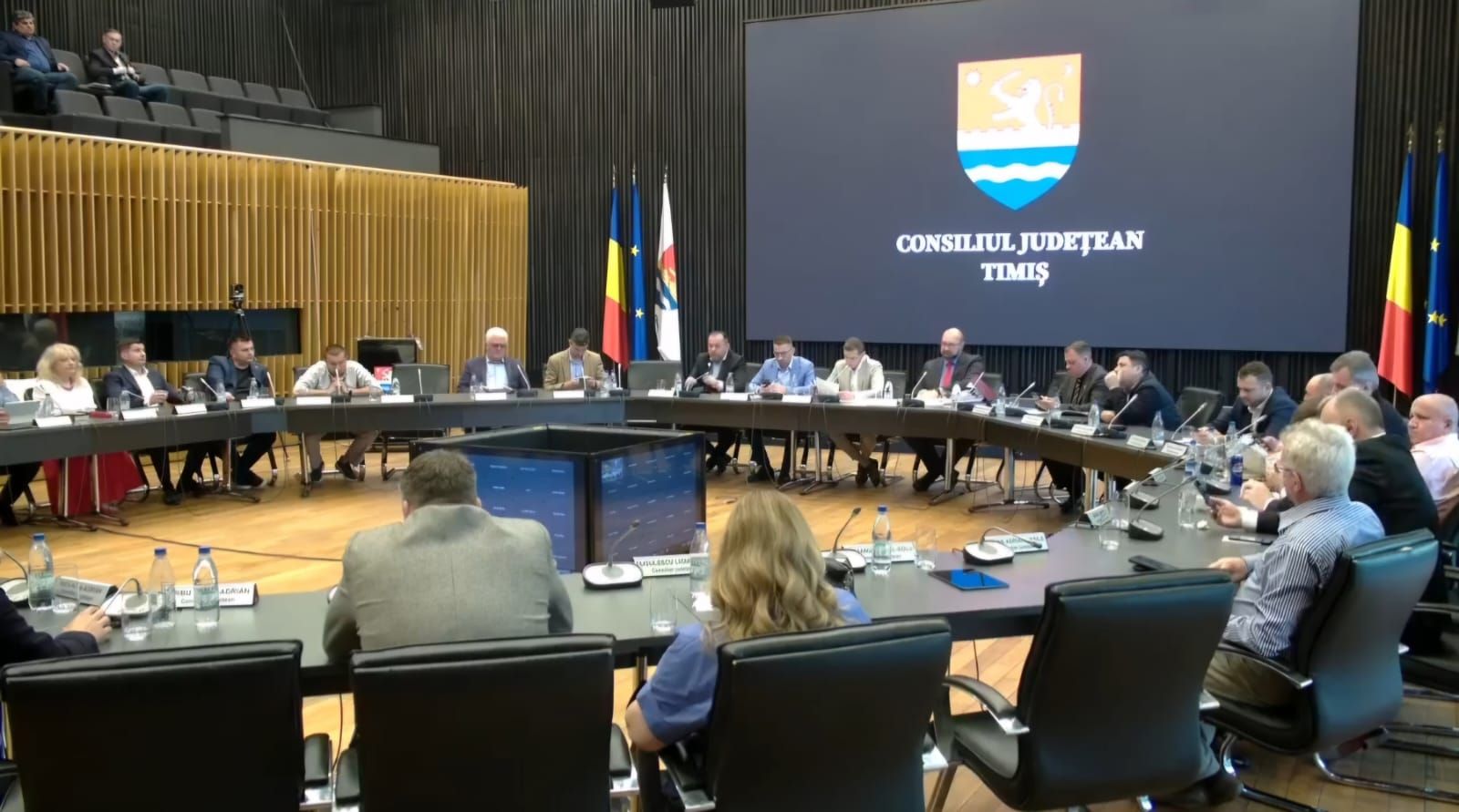 DIGITALIZARE-CJ TIMIS-FAST-OPOZITIE-400.000 DE LEI