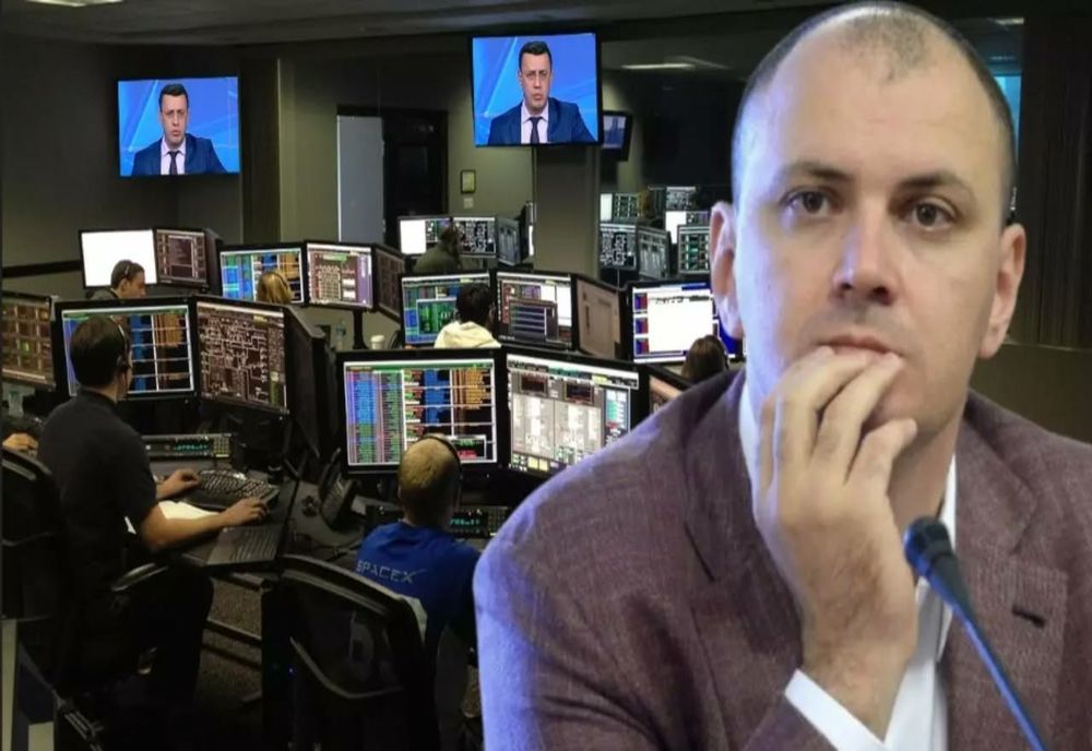 Fugarul Ghiță și suveranistul vopsit Ponta: 34 de milioane de lei de la stat. Ghiță TV l-a scos pe Ponta în față, iar poporul plătește - VIDEO