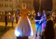 Arta a ieșit în stradă la Timișoara. Spectacol cu jonglerii de foc în prima seară de CheckArt Festival