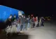 Migranți abandonați pe autostradă, într-un microbuz
