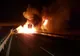 Un camion plin cu lemne a luat foc pe Autostrada A1. Circulația în zonă, întreruptă