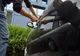 Și-a lăsat autoturismul descuiat și cu cheile în interior: a rămas fără el