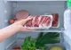Frigiderele și congelatoarele, mijloc de transmitere a pestei porcine! Avertisment experți: Virusul moare în tocănițe, dar nu în grătare și mici